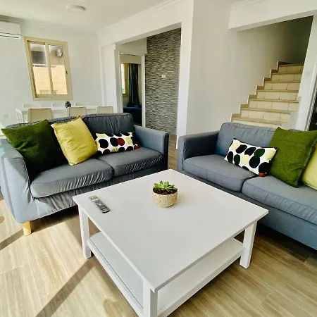 Basillica 3 Bedrooms Apartment Paphos Exterior photo