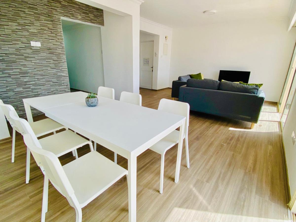 Basillica 3 Bedrooms Apartment *