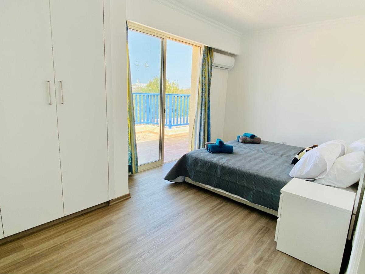 Apartment Basillica 3 Bedrooms