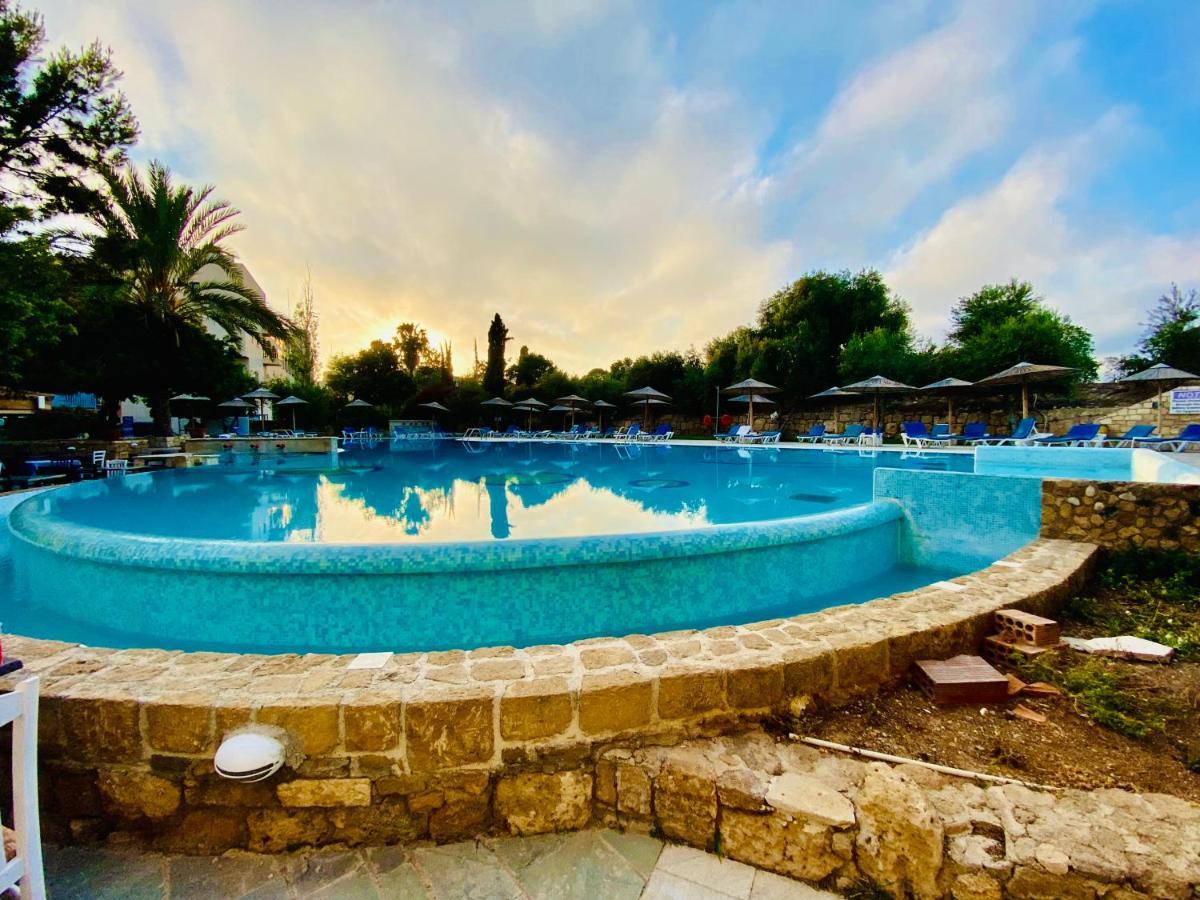 Apartment Basillica 3 Bedrooms *